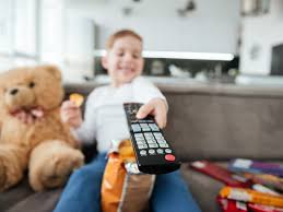 Peers.tv — бесплатное тв онлайн. Kak Rebenku Smotret Televizor Dolshe 30 Minut Ne Zavisat Na 3 Metra Ne Priblizhatsya