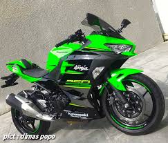 Bahkan bisa dilihat juga review oleh yang sudah punya ninja 250 2018 terbaru. Spytte Ret Blitz Kawasaki 250rr 2018 Og Knogle Shampoo