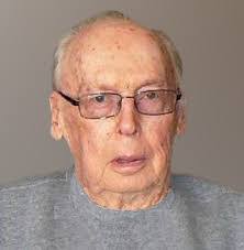 Corey Drewes's Instagram, Twitter & Facebook