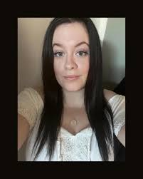 Hello, I'm Maggie and something to know about me is that I am a retired  economist and so proud to be Canadian.