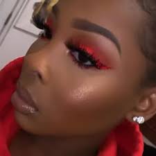 Ebony Mills (04ebonyspring)