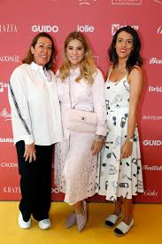 Learn how rich is she in this year and how she spends. G J E Ms Fashion Brunch Die Schonsten Bilder Gala De