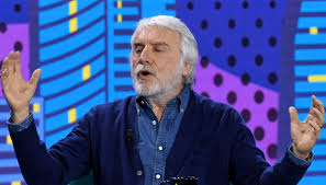 Ioana mocanu xxx the lady has a huge bosom and a cuddly HD phone wallpaper