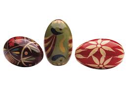 A pysanky kit usually comes with a booklet showing various designs 3. Making A Ukrainian Easter Egg Hgtv
