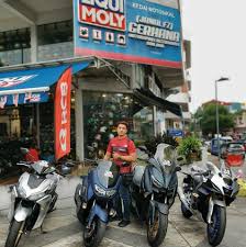 Jamal Motor & FreeFire Motorsport