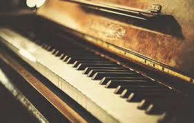 Check out this fantastic collection of old aesthetic wallpapers, with 63 old aesthetic background images for your desktop, phone or tablet. Piano Retro Wallpapers Top Free Piano Retro Backgrounds Wallpaperaccess