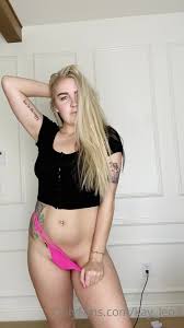 Watch online Kaylee aka Kay_leo3 OnlyFans - Good morning heres me jamming  to one of my fave songs like a total dork I remember when I asked on X-video