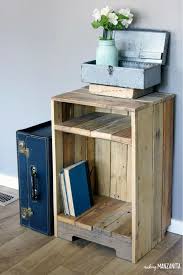 How To Make A Rustic Style Pallet Wood Side Table Diy Wood Side Table Diy Diy Pallet Furniture Pallet Furniture Designs