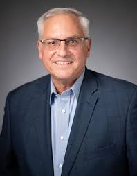 Author shares lessons learned as an admiral's aide