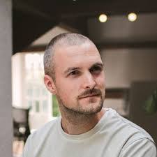 Gerald Pelissier's Instagram, Twitter & Facebook