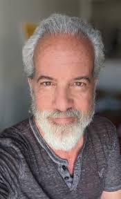 Chris Sirois's Instagram, Twitter & Facebook