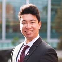 Lynn Siebert's Instagram, Twitter & Facebook