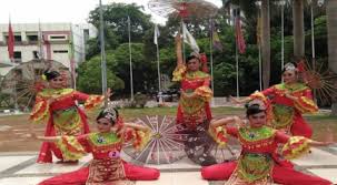 Tari gambyong adalah salah satu tarian karya seniman kondang s. Latihan Soal Seni Budaya Kelas 9 Smp Mts Semester 1 Bab 5 Tari Kreasi Ahzaa Net
