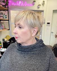 I wanna cut my hair which local barbar do you recommend