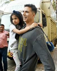 Bagi orang asli, hutan begitu penting dalam kehidupan mereka. 10 Potret Nitara Kumar Bungsu Akshay Kumar Yang Gemas Bak Princess