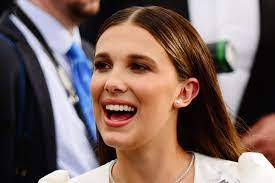 Millie bobby brown is a british actress, model and producer. Sflfnrf0g M Sm