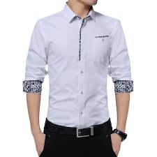 Chemisette blanche manches courtes homme, avec une coupe cintrée, idéal pour : Chemise Blanche Col Fleuri Homme Soiree Blanche