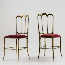 Remarkable Set Of Nine Chiavari Brass Chairs 1stdibs Com Chair Brass Chair Shop Chair