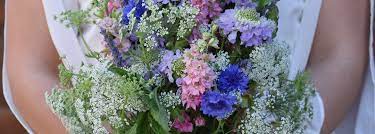 Who to thank after the wedding. How To Make A Wildflower Bouquet In 3 Steps Fiftyflowers