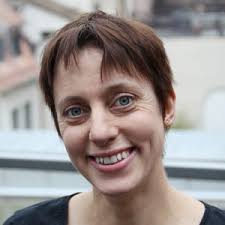 Das haus ist freistehend und befindet sich an der ortsrandlage auf einem 1700qm grundstück. Iris Koglmeier Evangelische Jugend Nurnberg