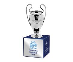 Le trophée de la champions league. Trophee Om Champions D Europe En 1993 45 Mm 851000e Olympique De Marseille