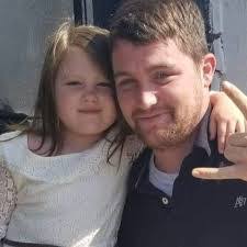 Tracy Rollins's Instagram, Twitter & Facebook