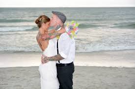 When faced with a tight deadline, you won't want to be scrambling to find an evening gown in a hurry for this very special occasion. Groom Beach Wedding Attire For Getting Married In Florida
