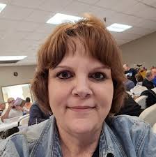 Just a question is it ok for your boyfriend to dance with another chick and  grind up against her and have her arm around him half the night.let me add  the sk*nk