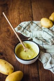 Fromage Vegan A Fondre Maison Le Fromage De Patate En 2021 Fromage Vegan Faire Son Fromage Levure Maltee