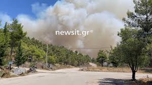 Μέσα στην ιπποκράτειο πολιτεία καίνε, πλέον, οι φλόγες, όπως μετέδωσε πριν από λίγο το open. Dnolws8ooie9hm