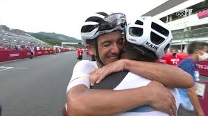 Richard carapaz rode away from the biggest names in cycling to win the olympic road race saturday, giving ecuador its first medal in the sport in one of its marquee events on the first full day of the tokyo. Qxicmjy4ulu4qm