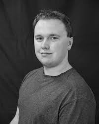 Meet the Cast of THE HAUNTING OF HILL HOUSE 🏚️👻 CALEB DUNST (Arthur Parker):  Caleb is thrilled to be making his debut with Evergreen