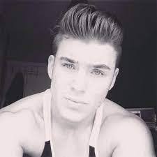 Logan Lloyd's Instagram, Twitter & Facebook