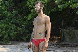 Matteo diamante nudo