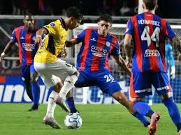 Mucho en juego: San Lorenzo y Riestra afrontan duelos decisivos en la Sudamericana