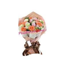 Send Mix Roses To Philippines Online Roses Beautiful Bouquet Rose Bouquet