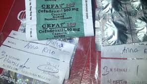 Oral (nyeri sedang hingga berat) dewasa: Bukan Setelah Makan Inilah Waktu Minum Obat 3 X 1 Yang Benar Boombastis