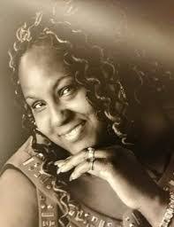 Ella Hoover's Instagram, Twitter & Facebook