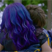Pin By Sulli On Disney Descendants Cameron Hair Disney Descendants Descendants Mal And Ben