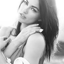 Savannah Thomas (savannahrose8)