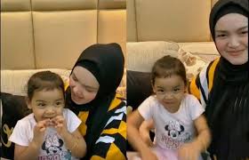 Siti nurhaliza nyanyi anta permana diiringi tarian pramugari pramugara di gathering sitizone ke 16. Aafiyah Cium Perut Siti Nurhaliza Hamil Anak Kedua