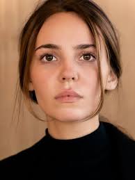 Ina Hout, young talent (CrissCross)