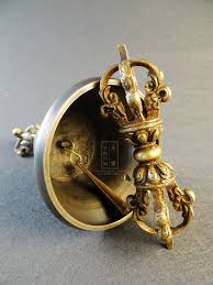 Vajra (ヴァジュラ, vajura?) is a weapon appearing in the vedic mythology of ancient india. ä½›éˆ´ é‡'å‰›æµ 12cm ç¦¾è±å®—æ•™æ–‡ç‰©
