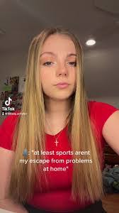 Kelsey Shepherd's Instagram, Twitter & Facebook