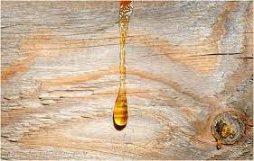 Harz kann sowohl mit dem speziellen fleckentferner aus dem fachgeschäft, wie auch mit hausmitteln aus den textilien gelöst werden. Harzflecken Entfernen Gute Tipps Hausmittel