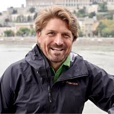 This year our colleague Mary Prete celebrates nearly two decades at Tecnica  Group, a period filled with dedication and exemplary service.