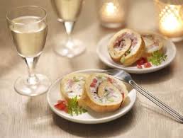 Gressins Au Jambon Seche Et Sauce Au Fromage Bleu Recept Voedsel Ideeen Roomkaas Lekker