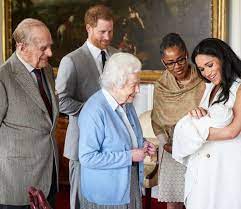 How uk newspapers covered the birth of harry and meghan's daughter. Prinz Harry Darum Warteten Er Und Meghan Markle Mit Baby News