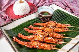 Ternyata udang galah bisa dibudidayakan dan dipancing, lho. Udang Bakar Madu
