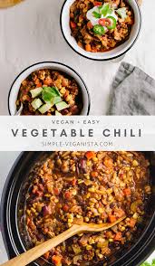Easy Vegetable Chili Easy To Make This Vegan Chili Recipe Can Be Cooked Using A Crock Pot Or Stovetop Vegan Chili Recipe Vegetarian Crockpot Vegan Crockpot